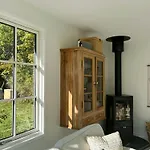 Holiday Home With Terrace And Lounge Near Vig