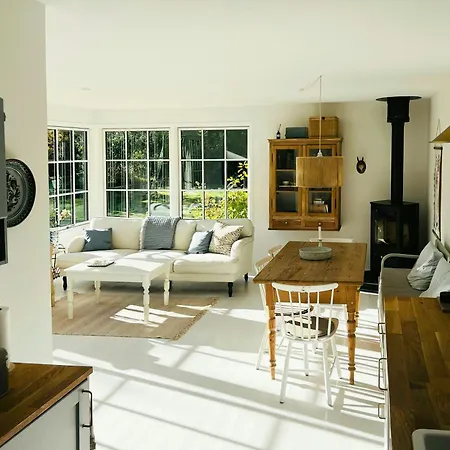 Holiday Home With Terrace And Lounge Near Vig Feriehus *