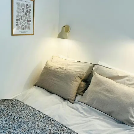Holiday Home With Terrace And Lounge Near Vig *
